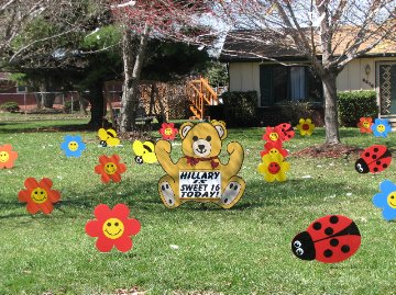 2D Flower and Bugs Display with Teddy Bear Theme Sign